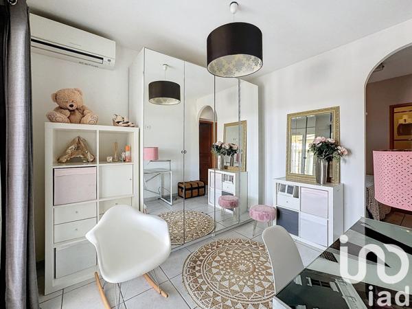 Maison 5 pièces de 135 m² à Corneilhan (34490)