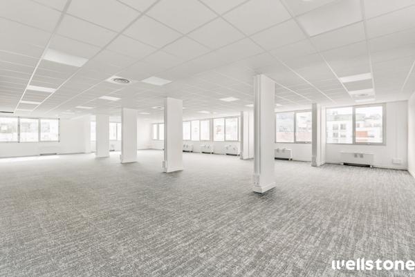 Bureaux à louer à PARIS 75013