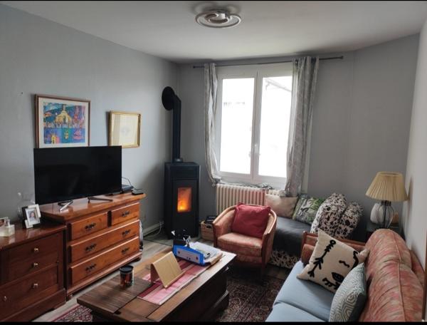 Maison de ville 5 pieces 114 m2 + Box de rangement 25 m2