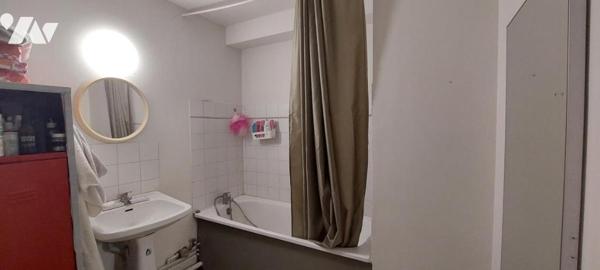 LILLE - AU COEUR DU VIEUX LILLE, UN APPARTEMENT DE TYPE 3 EN TRES BON ETAT - 