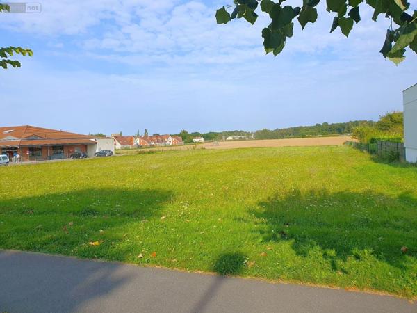 Terrain à Batir à vendre à Frignicourt dans la Marne (51300), ref : 51081/837