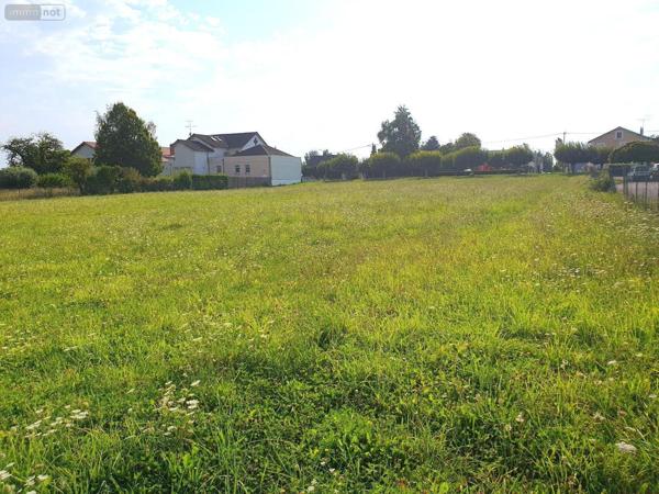 Terrain à Batir à vendre à Frignicourt dans la Marne (51300), ref : 51081/837