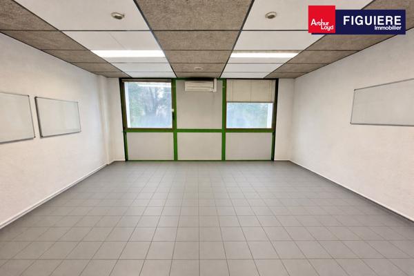 BUREAUX INDÉPENDANTS À LOUER EN R+1