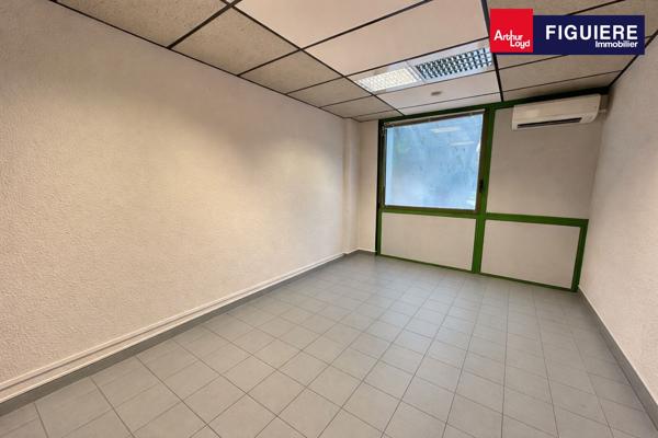 BUREAUX INDÉPENDANTS À LOUER EN R+1