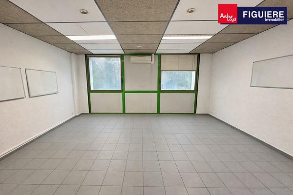 BUREAUX INDÉPENDANTS À LOUER EN R+1