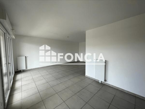 Location Appartement 4 pièces 82.67 m² - 11 RUE ALSACE LORRAINE Le Petit-quevilly 76140