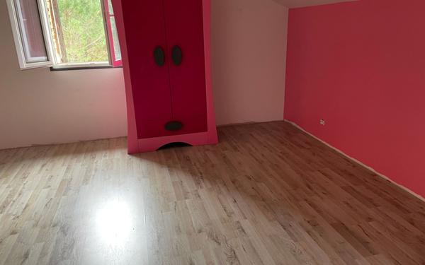 Maison à vendre    5 pièces •  Labouheyre