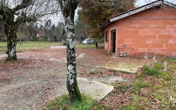 Maison à vendre    5 pièces •  Labouheyre