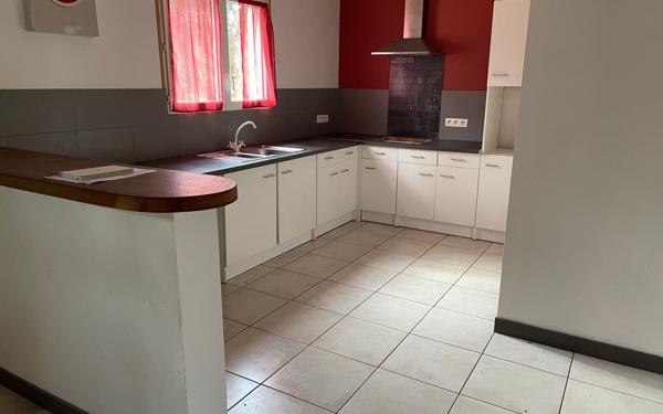 Maison à vendre    5 pièces •  Labouheyre