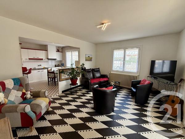 Maison à vendre  3 pièces - 78,66 m 2   SAUJON  - 17