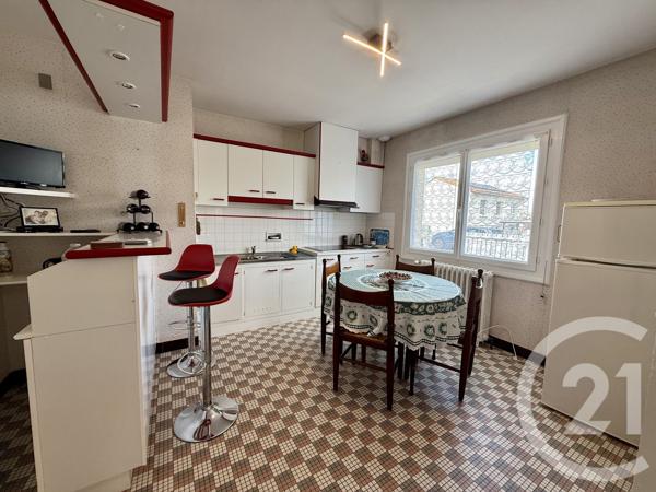 Maison à vendre  3 pièces - 78,66 m 2   SAUJON  - 17
