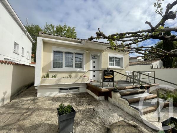 Maison à vendre  3 pièces - 78,66 m 2   SAUJON  - 17