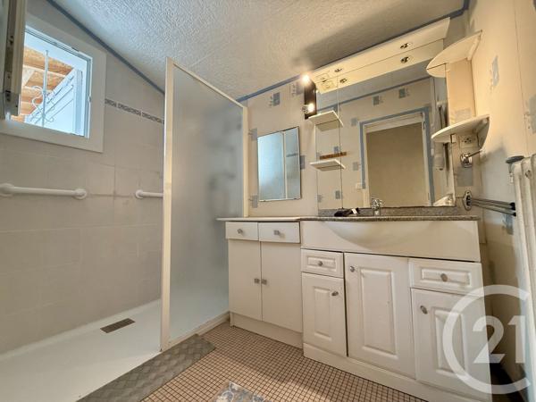 Maison à vendre  3 pièces - 78,66 m 2   SAUJON  - 17
