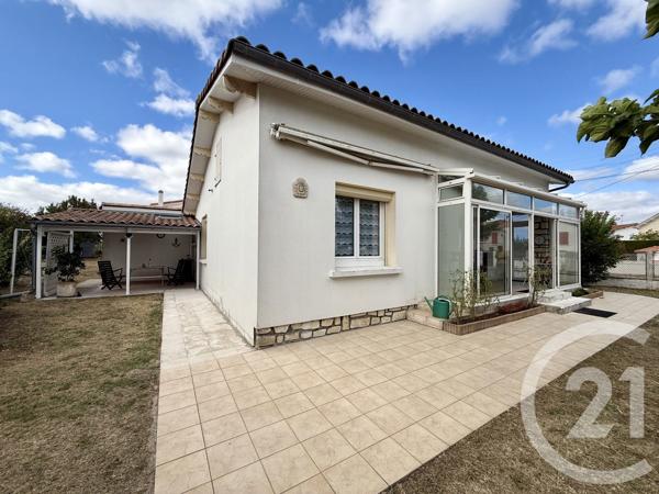 Maison à vendre  3 pièces - 78,66 m 2   SAUJON  - 17