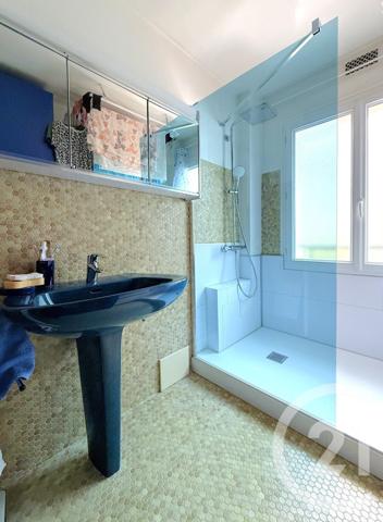 Appartement F3 à vendre  3 pièces - 57,65 m2 PARIS - 75016