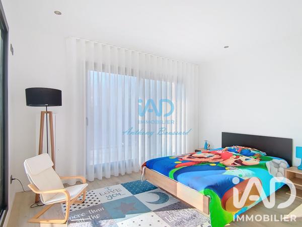 Maison à vendre 8 pièces 225 m² Bernay-Vilbert
