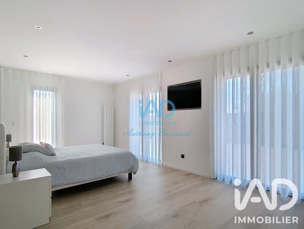 Maison à vendre 8 pièces 225 m² Bernay-Vilbert