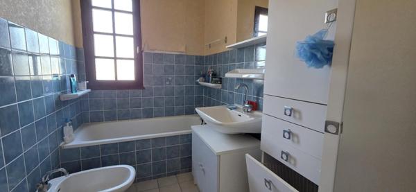 Maison à BAGUER-MORVAN, 35120 - 7 pièces 127m²