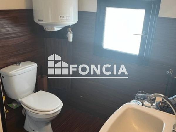 Location Appartement 2 pièces 46 m² - 16 RUE PAUL DOUCET Chateau Thierry 02400