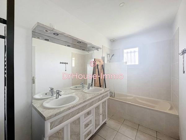 Maison à vendre 4 pièces de 109 m²