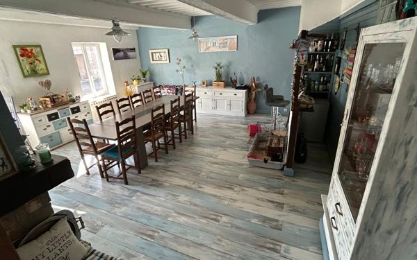 Maison à vendre    3 pièces • 95 m2 Neyron