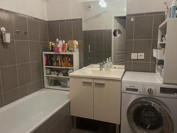 AIX LES BAINS, PETIT PORT - APPARTEMENT 2 CHAMBRES, TERRASSE ET JARDIN, BEL EMPLACEMENT