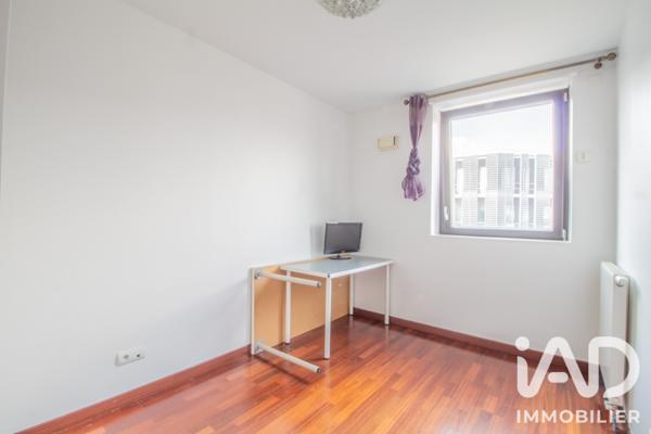 Appartement à vendre 4 pièces 99 m² Paris 19