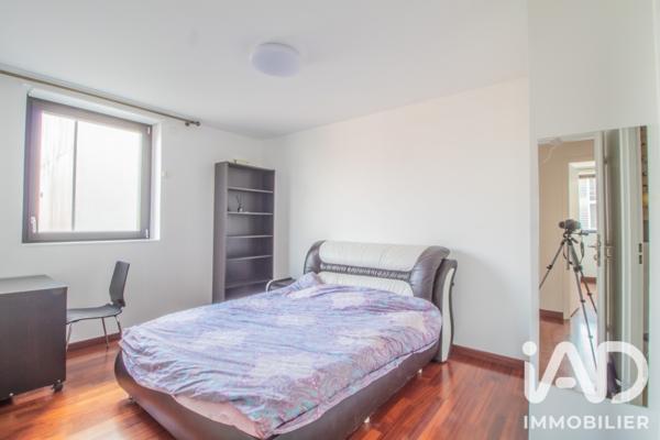 Appartement à vendre 4 pièces 99 m² Paris 19