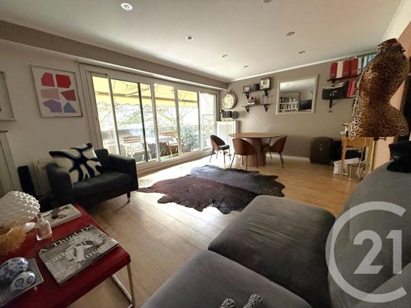 Appartement F4 à vendre  4 pièces - 97 m2 PARIS - 75016