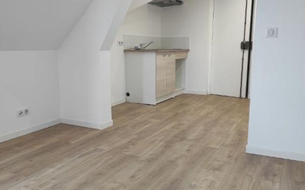 Appartement à louer    1 pièce • 22,92 m2 Ormesson-sur-Marne