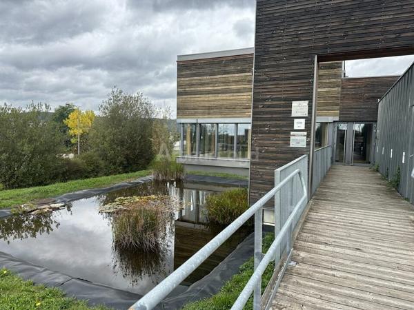BUREAUX à VENDRE de 504 m²
