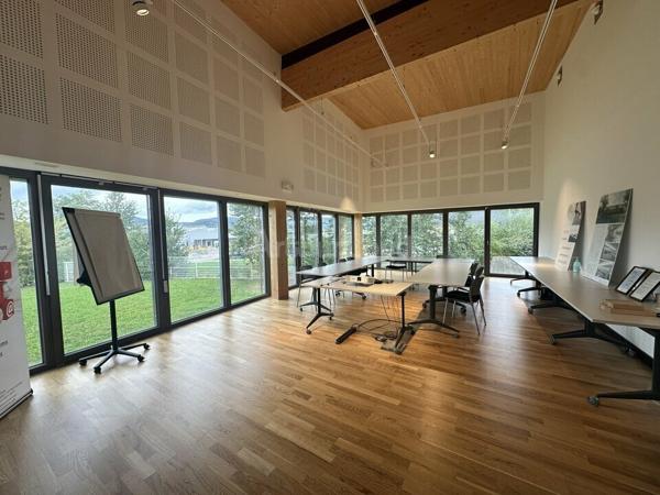 BUREAUX à VENDRE de 504 m²