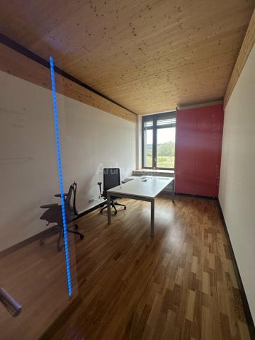 BUREAUX à VENDRE de 504 m²