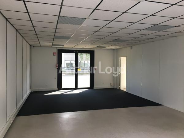 Bureaux à louer à Villeneuve d'Ascq accessibilité optimale et cadre verdoyant