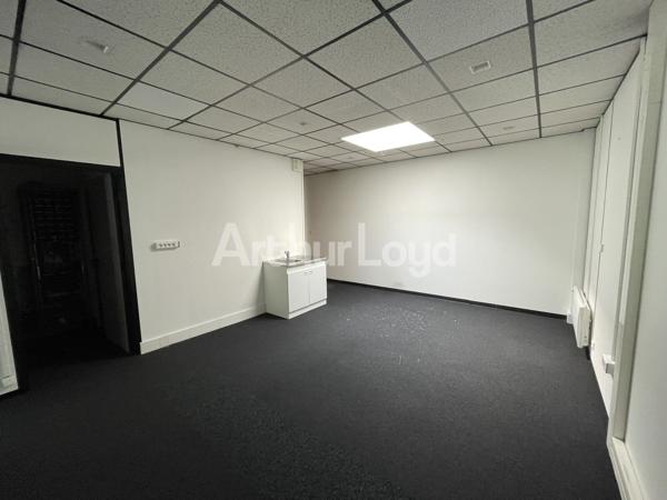 Bureaux à louer à Villeneuve d'Ascq accessibilité optimale et cadre verdoyant