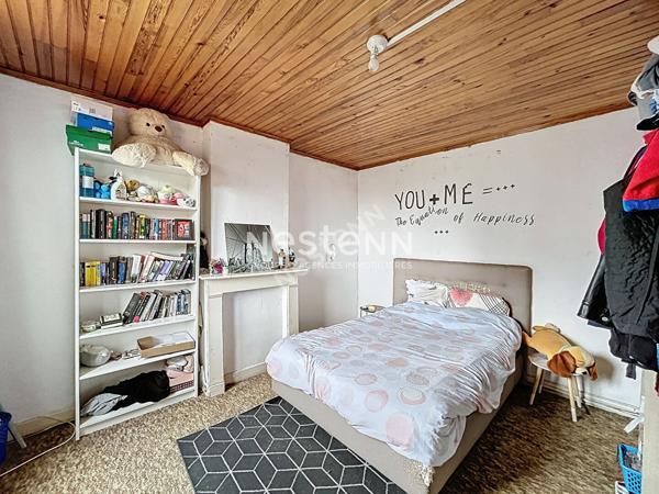 Maison individuelle d'environ 121m² à SOMAIN - Louée 700€ par mois HC - 2 chambres + 1 bureau - Garage - Grand jardin - 119.500€