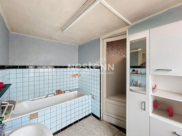 Maison individuelle d'environ 121m² à SOMAIN - Louée 700€ par mois HC - 2 chambres + 1 bureau - Garage - Grand jardin - 119.500€