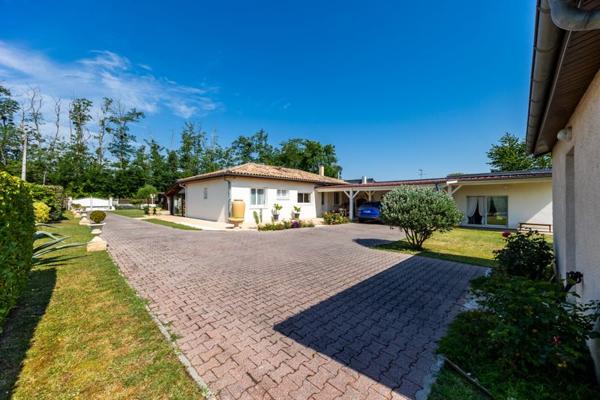 Maison à vendre 462 000 € Montussan 7 p 200 m² DPE D