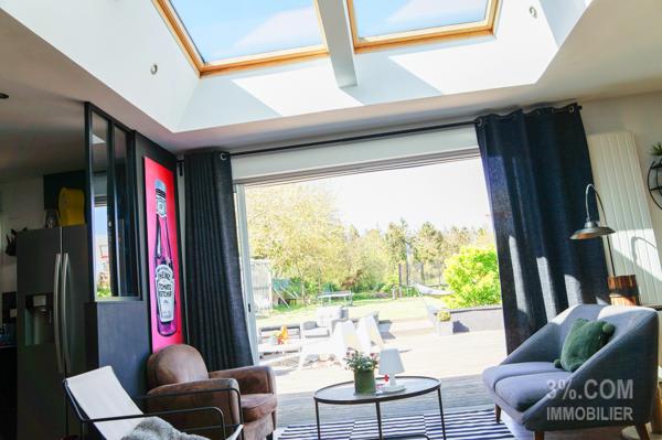 MANIHEN : LONGÈRE RÉNOVÉE en SEMI-PLAIN-PIED SOUS SOL GARAGE. Outreau (62230)