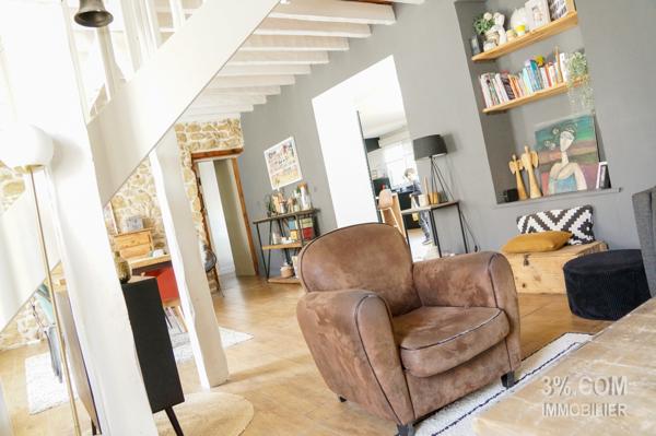 MANIHEN : LONGÈRE RÉNOVÉE en SEMI-PLAIN-PIED SOUS SOL GARAGE. Outreau (62230)