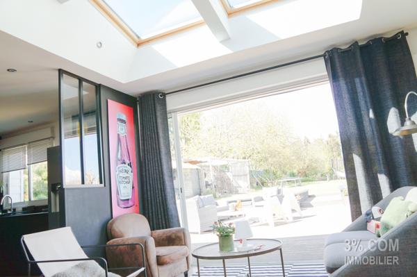 MANIHEN : LONGÈRE RÉNOVÉE en SEMI-PLAIN-PIED SOUS SOL GARAGE. Outreau (62230)