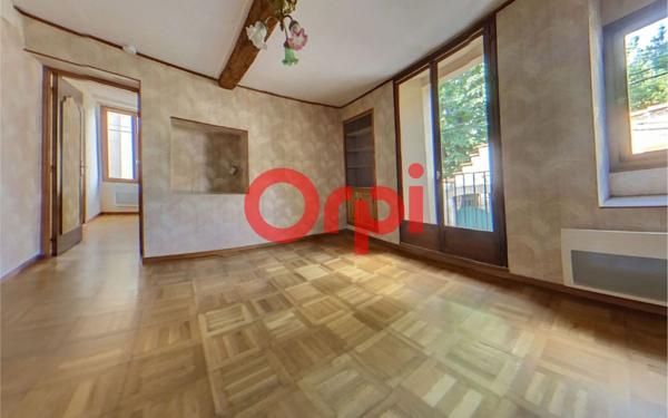 Maison à louer    4 pièces •    Prades