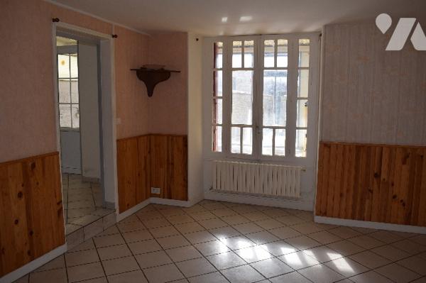 ENSEMBLE IMMOBILIER CENTRE VILLE VILLEFAGNAN