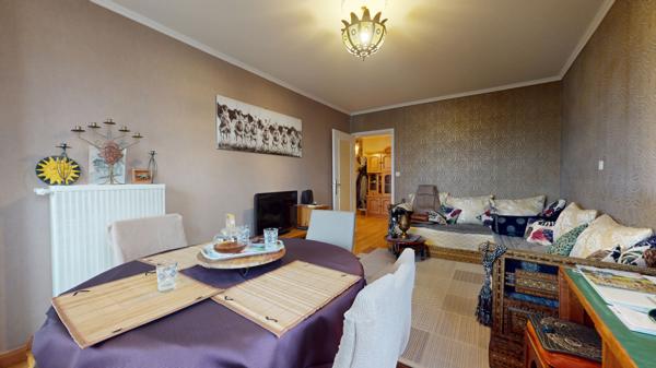 Tours (37200) Appartement avec vue sur Cher