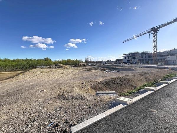 terrain à bâtir à Mauguio 380 m²