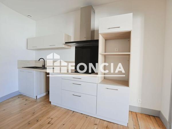 Location Appartement 4 pièces 90 m² - Firminy 42700