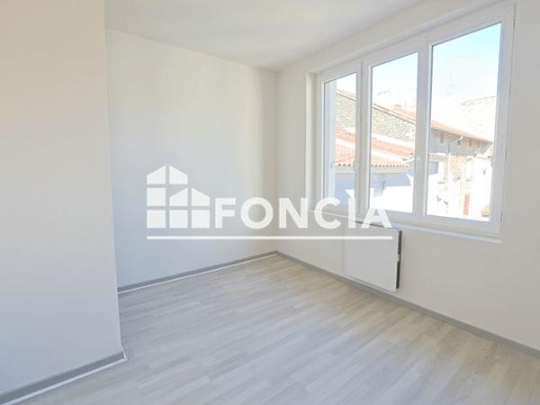 Location Appartement 4 pièces 90 m² - Firminy 42700