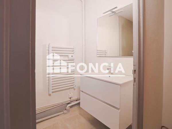 Location Appartement 4 pièces 90 m² - Firminy 42700