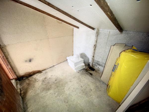 Local commercial Guzet 58 m²
