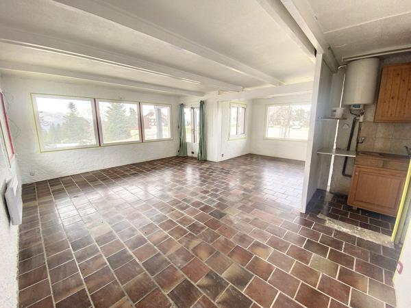 Local commercial Guzet 58 m²